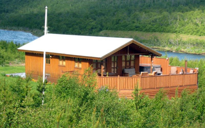 אקורירי Summerhouse Vaglaskogur מראה חיצוני תמונה